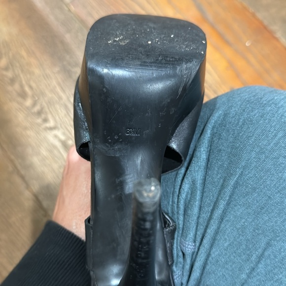 5” platform heels guess size 6.5 - Picture 3 of 5